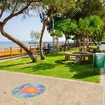 Sunny Family By The Casa vacanze *