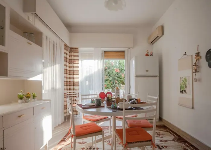 Сasa de vacaciones Sunny Family By The *