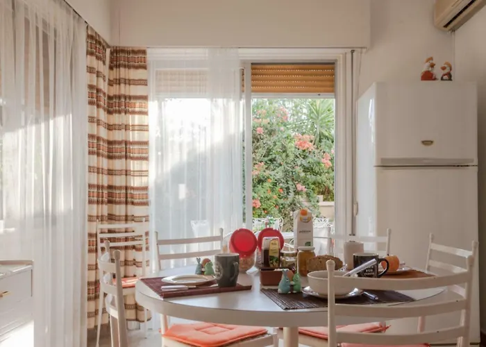 Sunny Family By The * Limassol